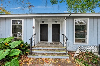 5711 5th St, Katy, TX à louer Photo de l’immeuble– Image 2 sur 16