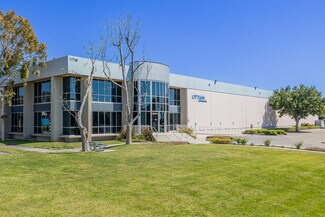 Plus de détails pour 11700 Monarch St, Garden Grove, CA - Bureau, Industriel/Logistique à louer