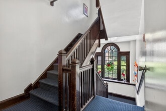 820 E Vernon Rd, Philadelphia, PA à louer Photo intérieure– Image 2 sur 12