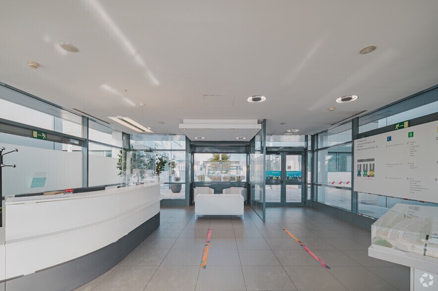 Avenida Leonardo Da Vinci, 15, Getafe, Madrid à louer - Hall d’entrée – Image 2 sur 35