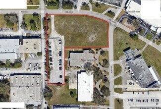 Plus de détails pour 2950 72nd St N, Saint Petersburg, FL - Terrain à louer