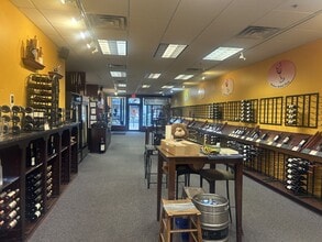 66 W Main St, Somerville, NJ à louer Photo de l’immeuble– Image 2 sur 5