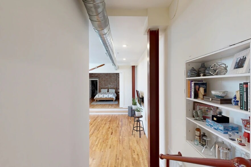257 Washington St, Binghamton, NY à vendre - Numérisation 3D Matterport – Image 3 sur 28
