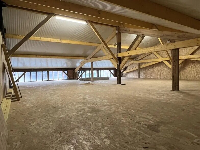 Local d’activités dans Vernon à louer - Photo intérieure – Image 3 sur 5