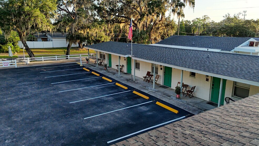 1106 Main St, Safety Harbor, FL à vendre - Photo de l’immeuble – Image 2 sur 22