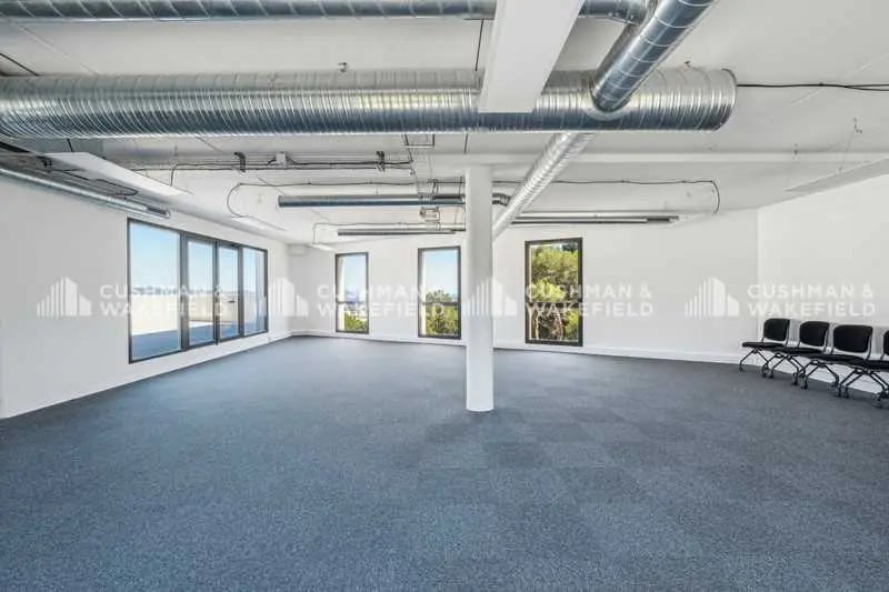 395 Avenue Des Genévriers, La Ciotat à louer - Photo de l’immeuble – Image 3 sur 15