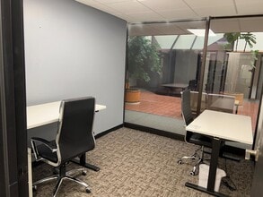 2000 Hogback Rd, Ann Arbor, MI à louer Photo intérieure– Image 1 sur 1