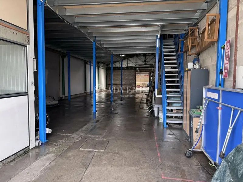 Industriel/Logistique dans Colombes à vendre Photo intérieure– Image 1 sur 4