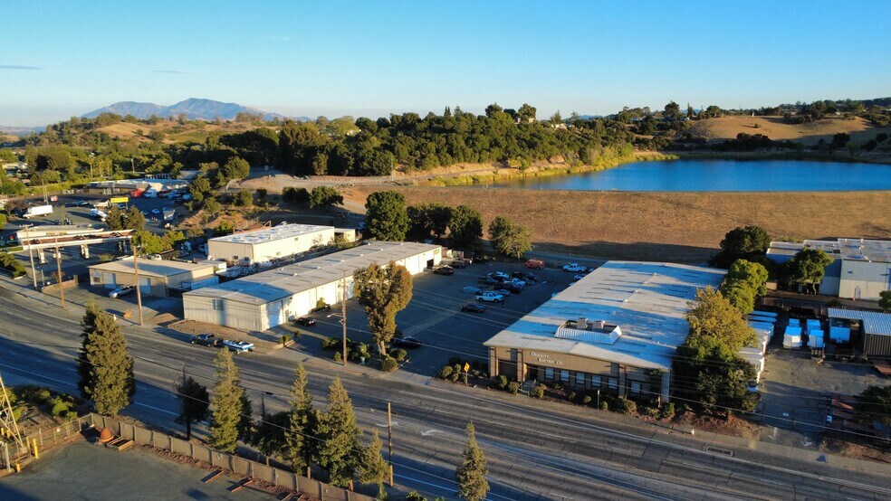3440 Pacheco Blvd, Martinez, CA à vendre - Photo de l’immeuble – Image 3 sur 7
