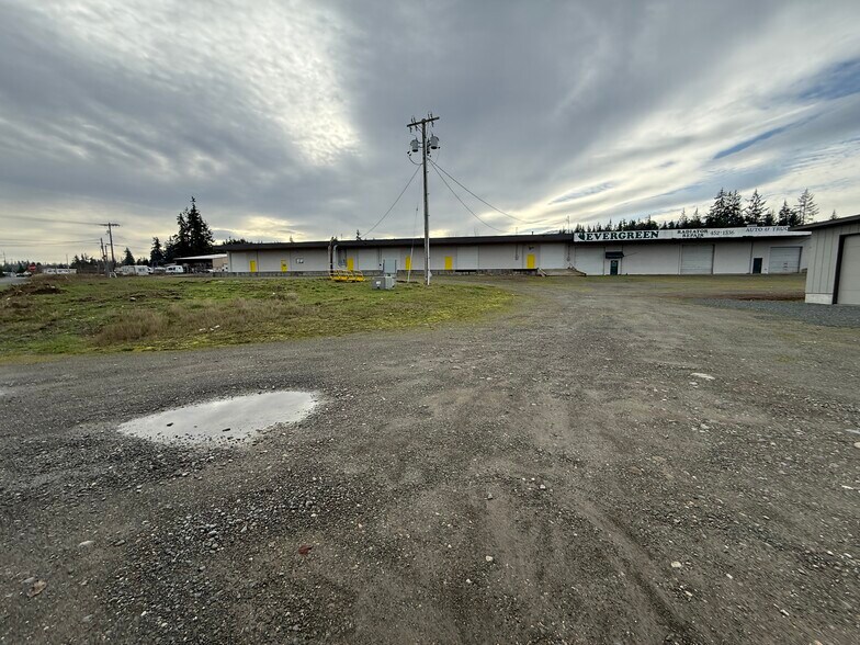 212 N Gales St, Port Angeles, WA à vendre - Photo de l’immeuble – Image 3 sur 29