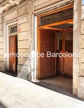 Local commercial dans Barcelone, Barcelona à louer Photo intérieure– Image 1 sur 11