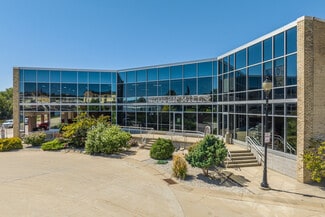 Plus de détails pour 218-326 Wisconsin Dr, Jefferson, WI - Bureau, Industriel/Logistique à louer