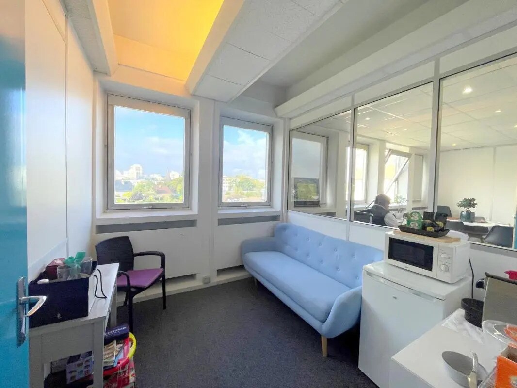 Bureau dans Marly-le-Roi à louer Photo intérieure– Image 1 sur 7