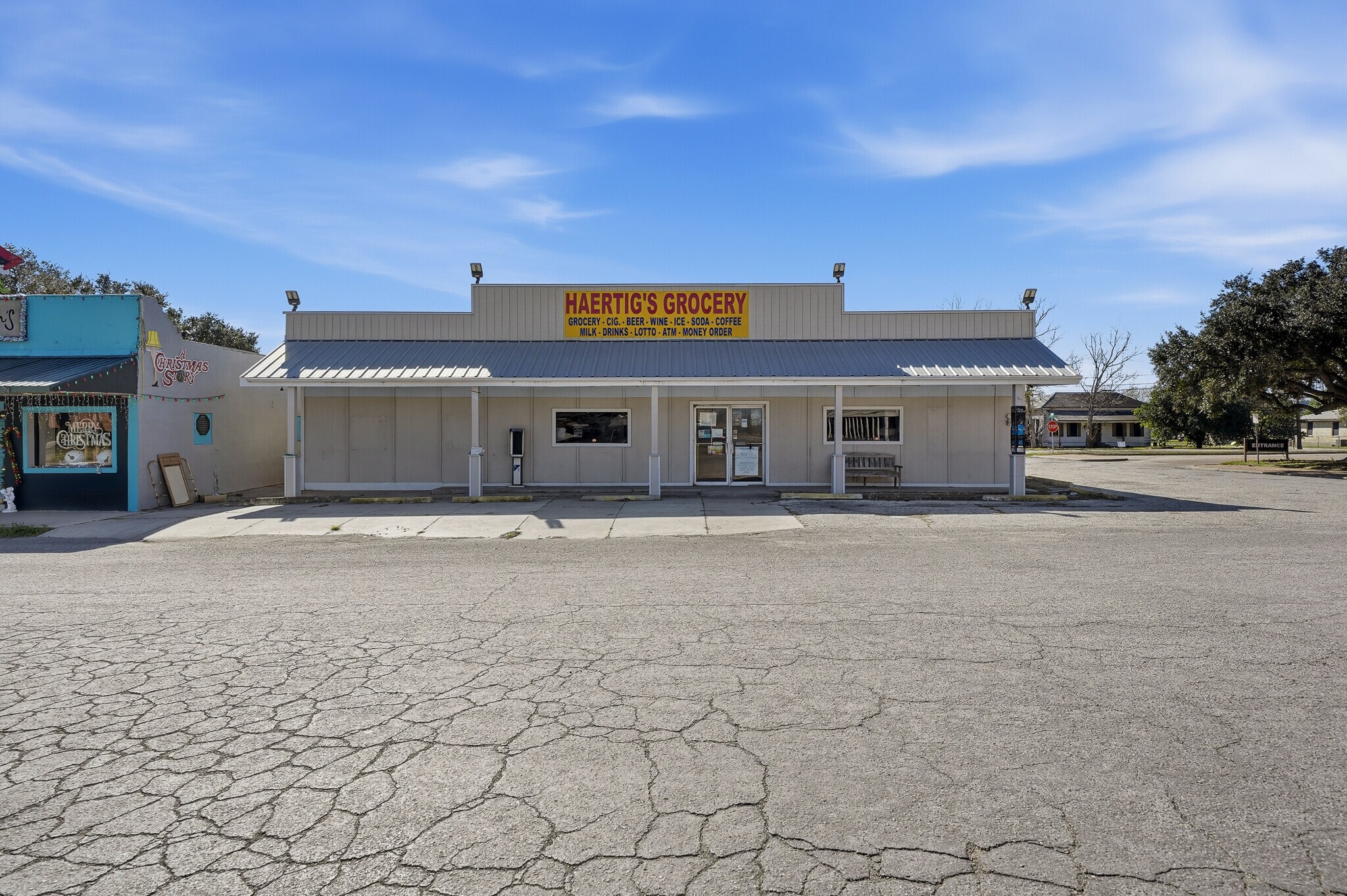 102 & 106 Wood ave, Woodsboro, TX à vendre Photo principale– Image 1 sur 27