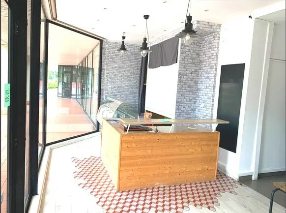 Local commercial dans Vannes à vendre Photo intérieure– Image 1 sur 3