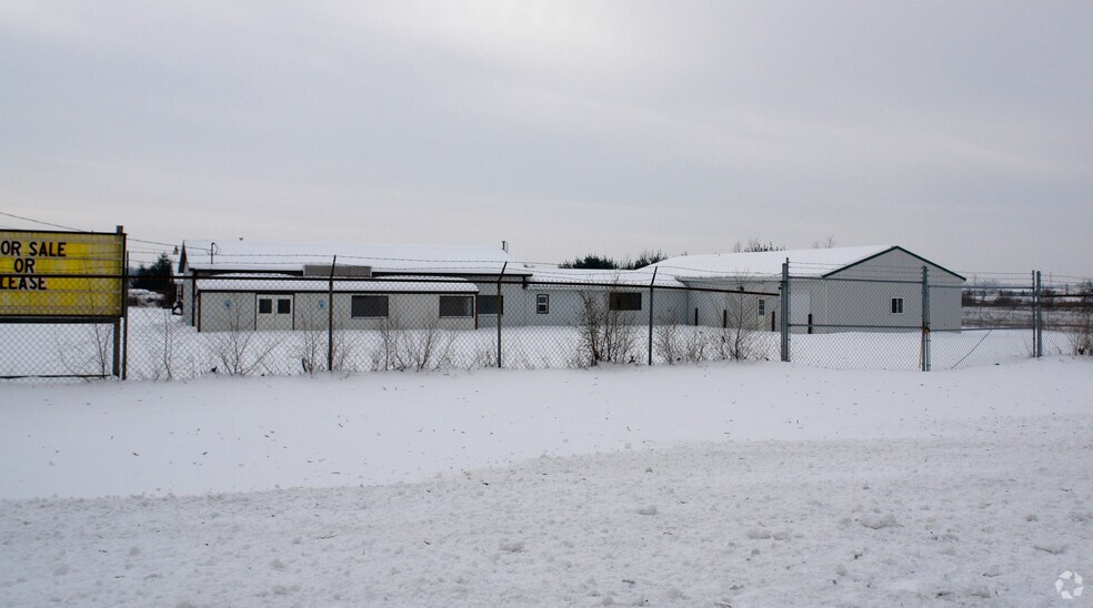 5684 E Broadway Rd, Mount Pleasant, MI à vendre - Photo de l’immeuble – Image 3 sur 5