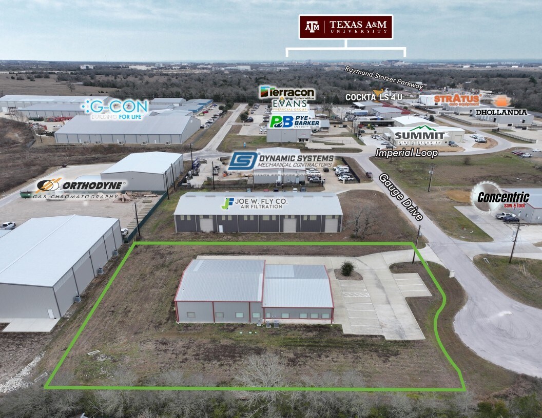 8826 Gauge Dr, College Station, TX à vendre Photo principale– Image 1 sur 23