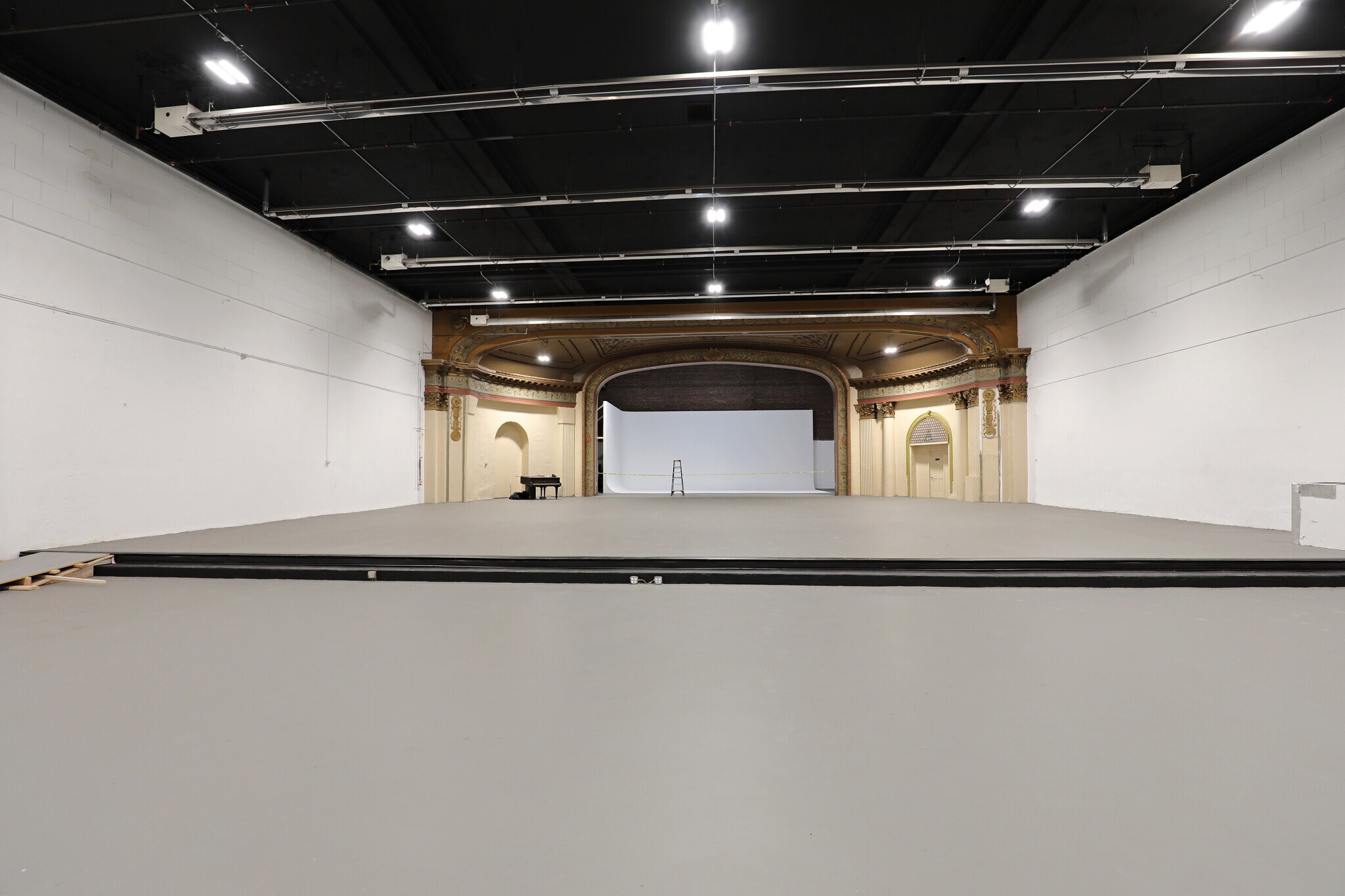 323 Wall St, Kingston, NY à louer Photo de l’immeuble– Image 1 sur 26