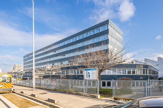 Plus de détails pour 14-22 Rue D'arras, Nanterre - Coworking à louer
