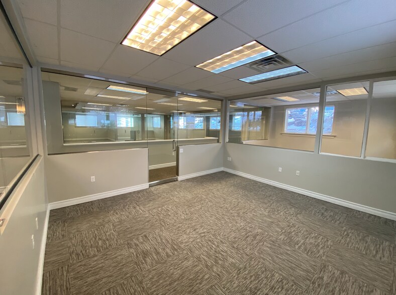 3550 N University Ave, Provo, UT à vendre - Photo intérieure – Image 3 sur 22