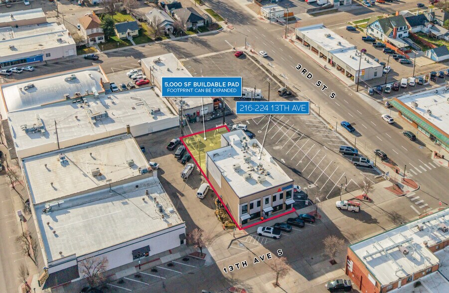 216 13th Ave S, Nampa, ID à vendre - Photo de l’immeuble – Image 2 sur 11