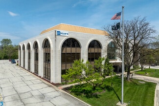 Plus de détails pour 2100 Clearwater Dr, Oak Brook, IL - Bureau à louer