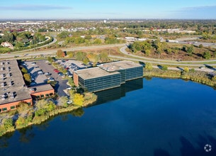 900 S Frontage Rd, Woodridge, IL - VUE AÉRIENNE  vue de carte