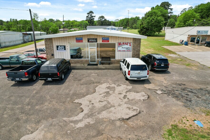 1416 Linda Dr, Daingerfield, TX à vendre - Photo de l’immeuble – Image 1 sur 26