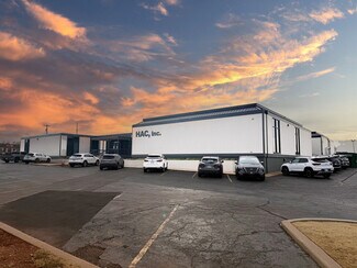 Plus de détails pour 390 NE 36th St, Oklahoma City, OK - Bureau à vendre