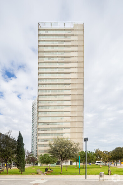 Plaza d'Europa, 21-23, L'Hospitalet de Llobregat, Barcelona à louer - Photo de l’immeuble – Image 3 sur 9