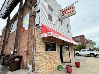 Plus de détails pour 3921 Edwards Rd, Cincinnati, OH - Local commercial à vendre