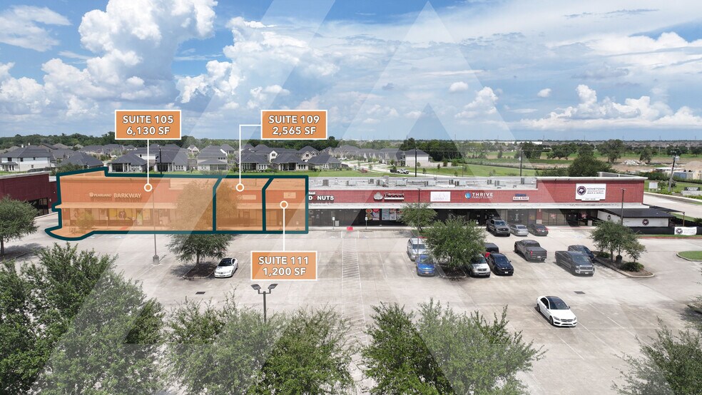 1853 Pearland Pky, Pearland, TX à louer - Photo de l’immeuble – Image 3 sur 22