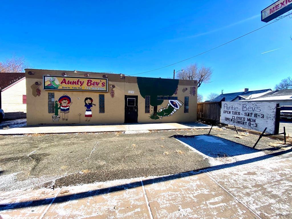 2322 Lake Ave, Pueblo, CO à vendre Photo de l’immeuble– Image 1 sur 11