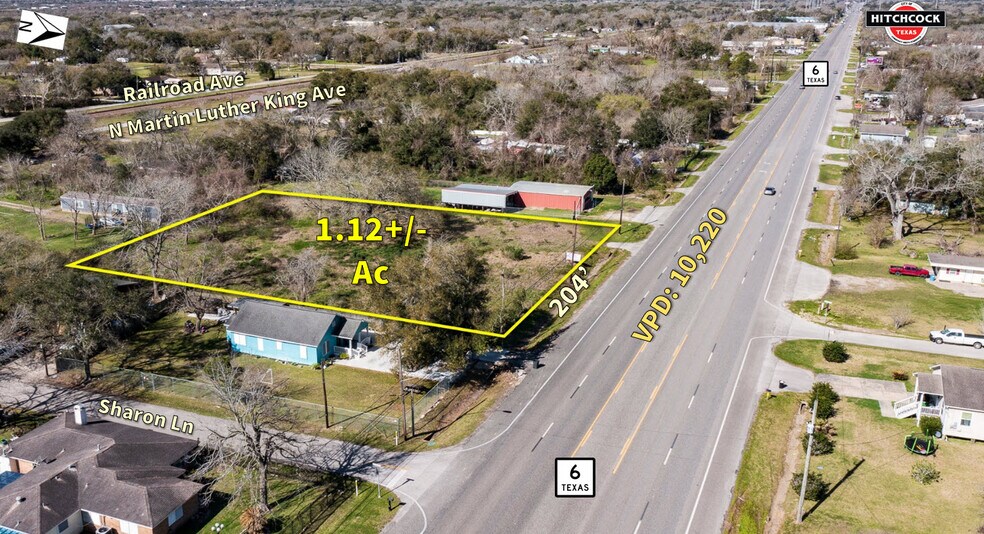 6521 Highway 6, Hitchcock, TX à vendre - Photo de l’immeuble – Image 2 sur 7
