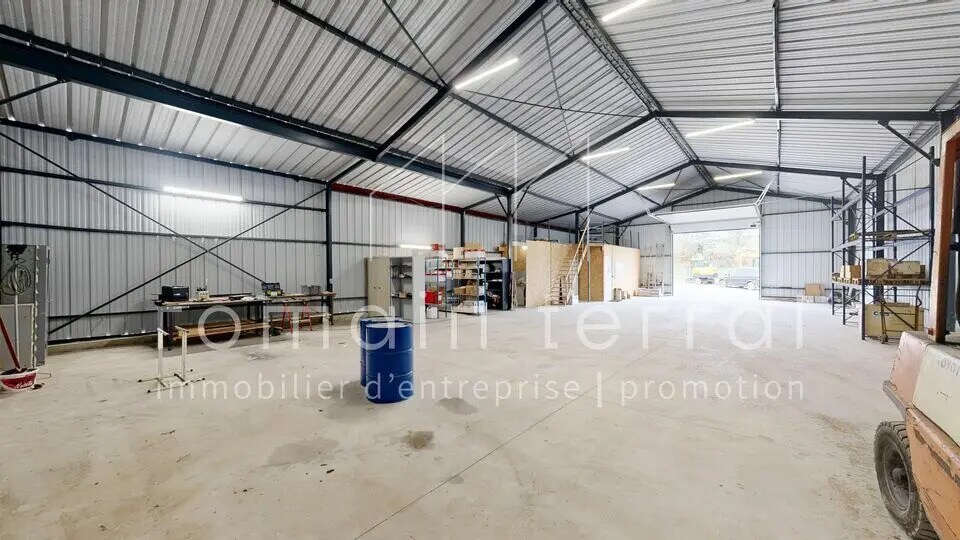Local d’activités dans Isle à louer - Photo intérieure – Image 3 sur 5