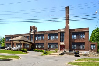 Plus de détails pour 144 Main St, Phelps, NY - Coworking à louer