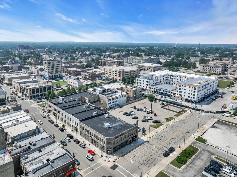 5522 6th Ave, Kenosha, WI à vendre - Photo de l’immeuble – Image 3 sur 37