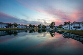 Plus de détails pour 8400 49th St N, Pinellas Park, FL - Logement à vendre