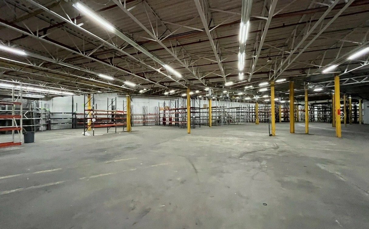 128 Old Brickyard Ln, Berlin, CT à louer Photo intérieure– Image 1 sur 2