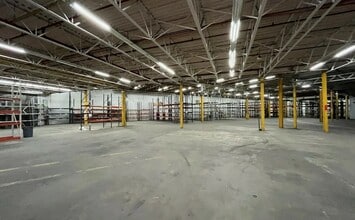 128 Old Brickyard Ln, Berlin, CT à louer Photo intérieure– Image 1 sur 2