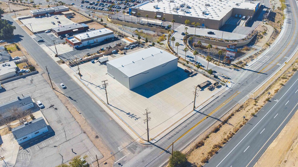 530 Victor St, Barstow, CA à louer - Photo de l’immeuble – Image 2 sur 2