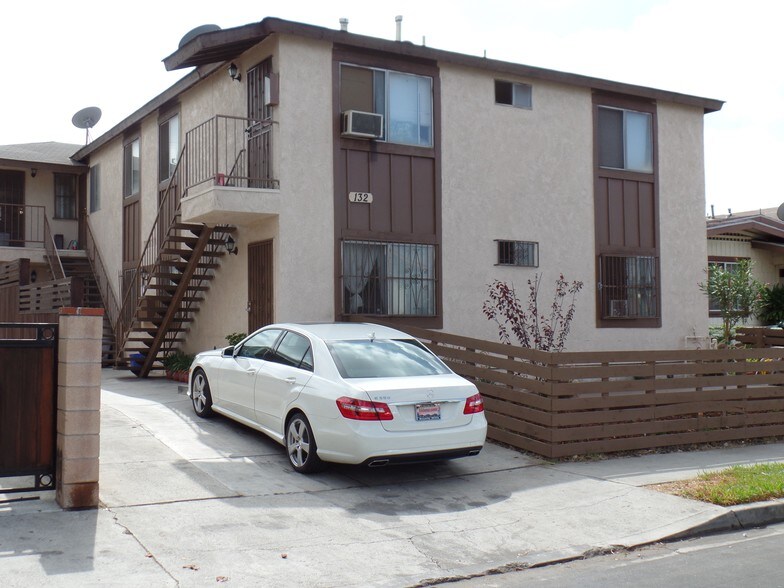 132 N Vendome St, Los Angeles, CA à vendre - Photo de l’immeuble – Image 1 sur 9