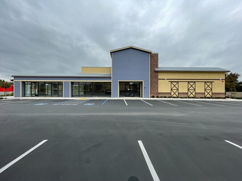 9241 Limonite Ave, Jurupa Valley, CA à louer - Photo de l’immeuble – Image 3 sur 33