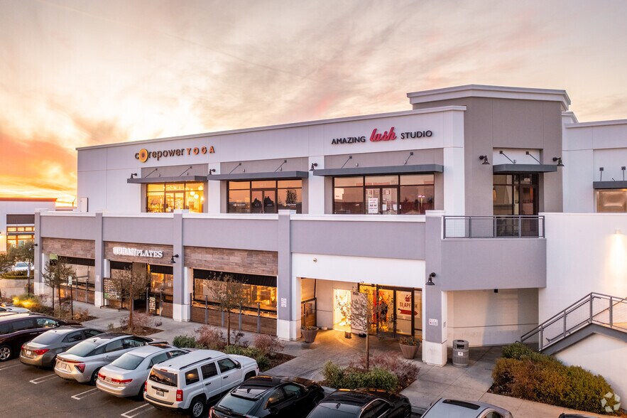 12128 Imperial Hwy & Valencia Ave, Brea, CA à louer - Photo de l’immeuble – Image 1 sur 10