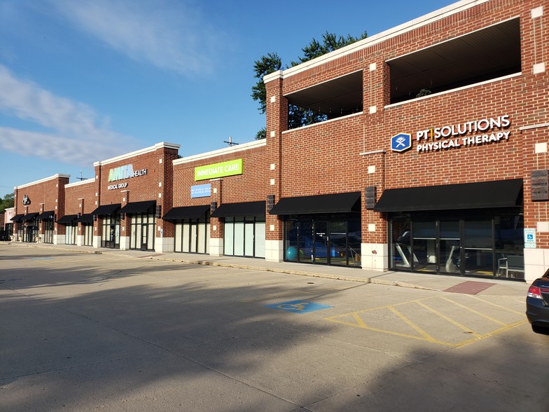 26-50 S Northwest Hwy, Palatine, IL à louer - Photo de l’immeuble – Image 2 sur 3