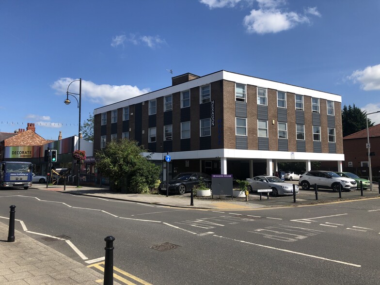 21-23 Gatley Rd, Cheadle à louer - Photo de l’immeuble – Image 1 sur 1