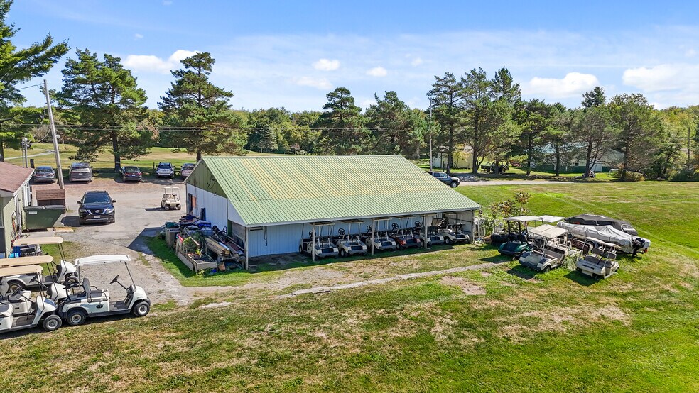 60 Lake Lorain Rd, Poyntelle, PA à vendre - Photo de l’immeuble – Image 3 sur 37