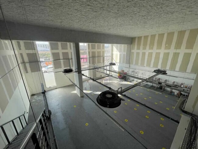 Plus de détails pour 31 Rue Paul Duvivier, Lyon - Local d'activités à louer