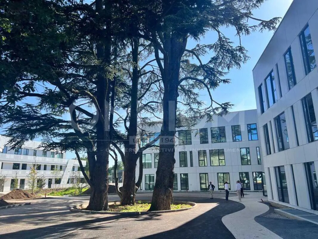 Bureau dans Limonest à vendre Photo de l’immeuble– Image 1 sur 18