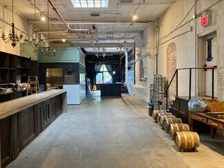 Plus de détails pour 49 Monroe St, New York, NY - Local commercial à louer